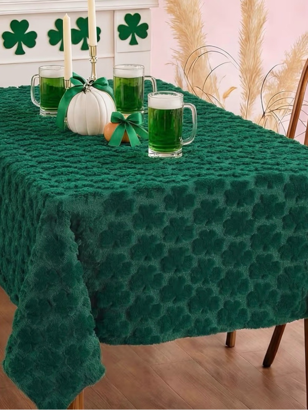 Plush Textured Emerald Green Tablecloth - Home Dining
